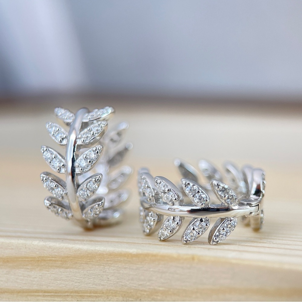 Olive Branch Moissanite Huggie Hoop Earrings S925 14K Plated